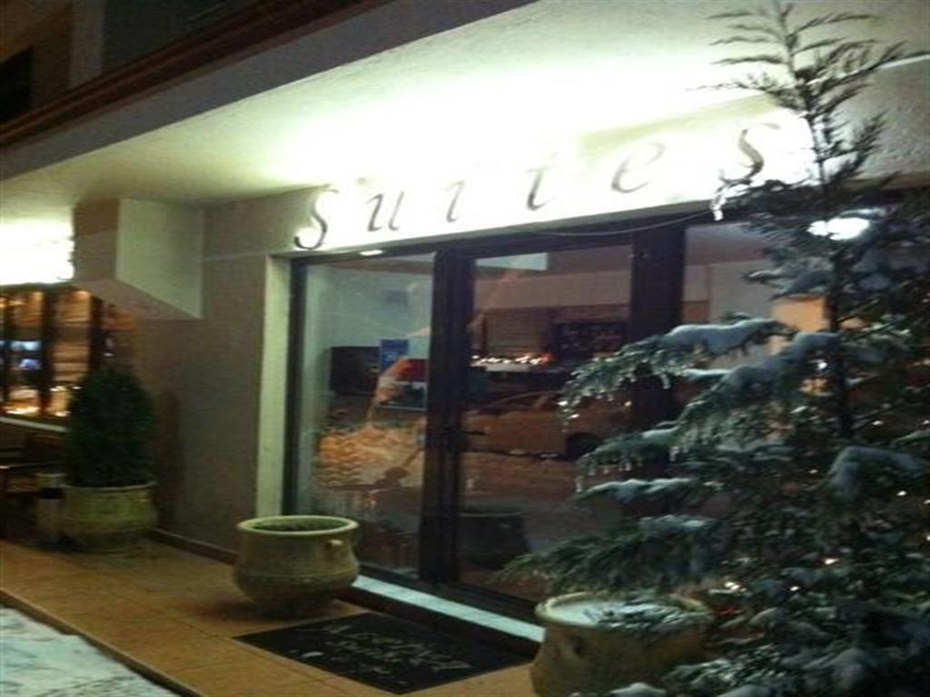 Alpina Suites Kastoria Ngoại thất bức ảnh