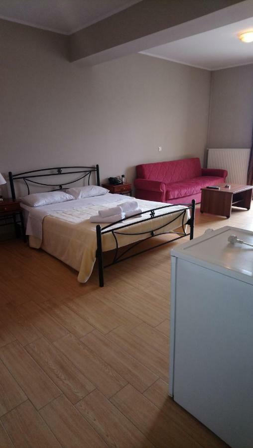 Alpina Suites Kastoria Ngoại thất bức ảnh