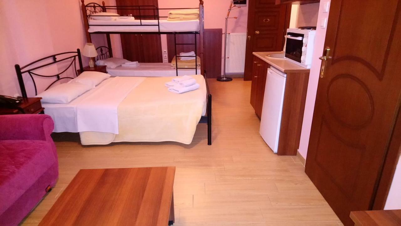 Alpina Suites Kastoria Ngoại thất bức ảnh