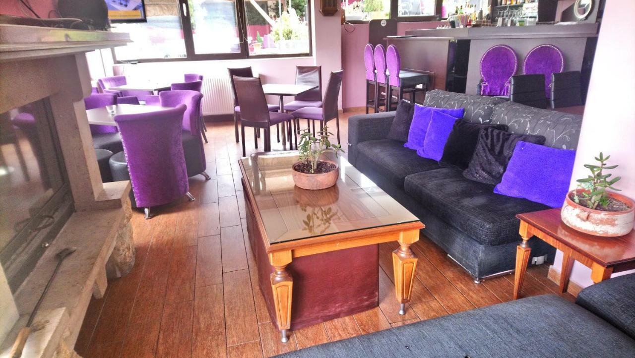 Alpina Suites Kastoria Ngoại thất bức ảnh